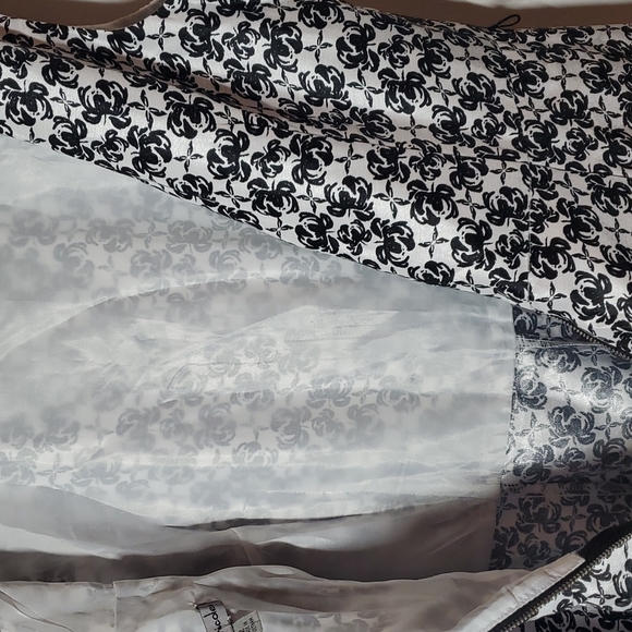 Tea-Length Dress with Black Cabbage Rose Print Size 12 - Picture 7 of 9